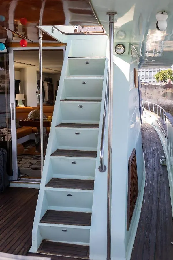Minty Of Kip Hotel Lisbon Botel