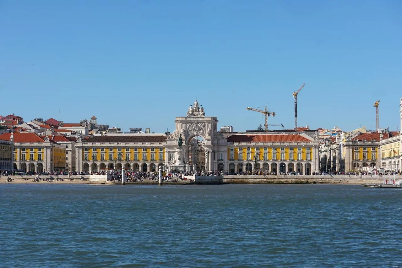 Botel Minty Of Kip Hotel Lisbon
